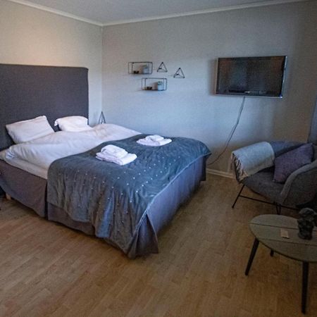 Systra Hotel Apartments Sjøholt Extérieur photo