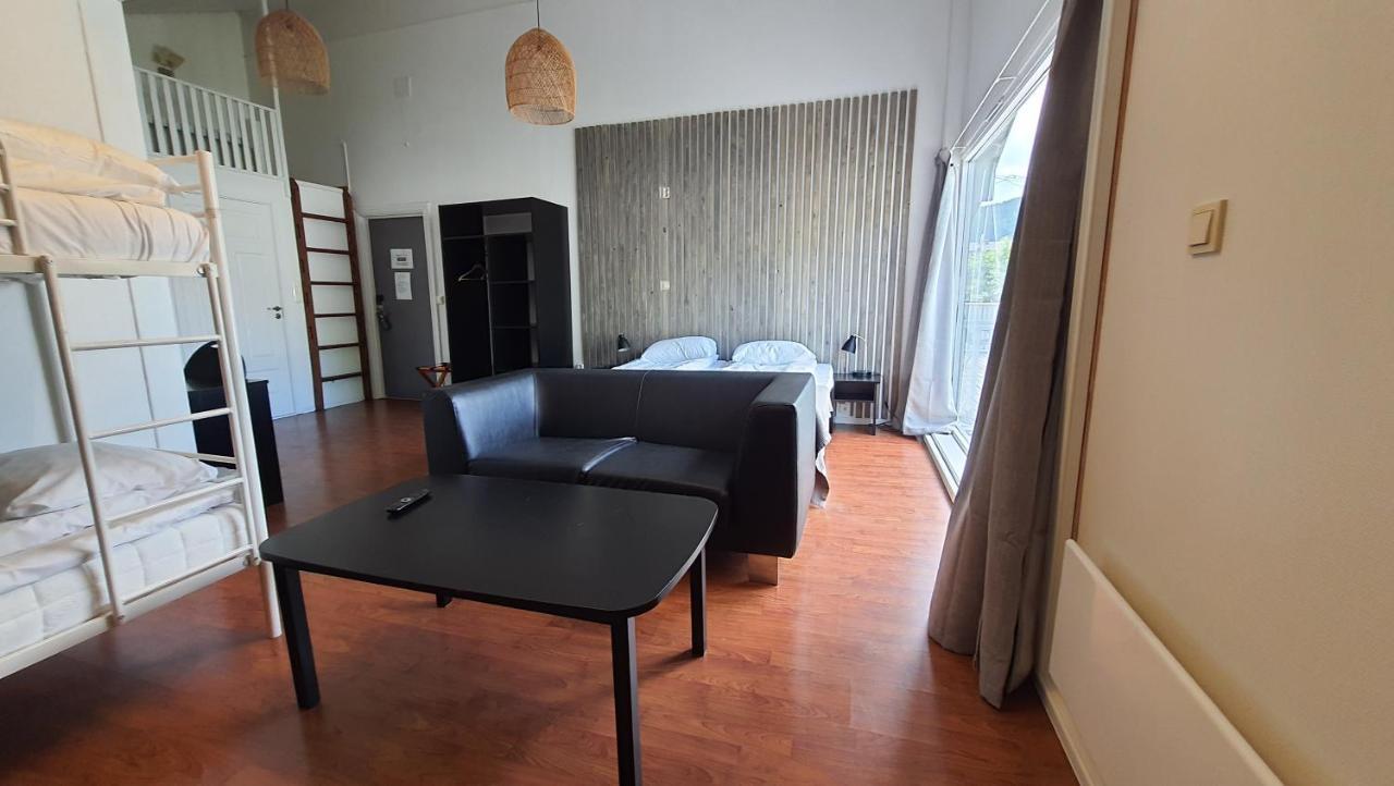 Systra Hotel Apartments Sjøholt Extérieur photo