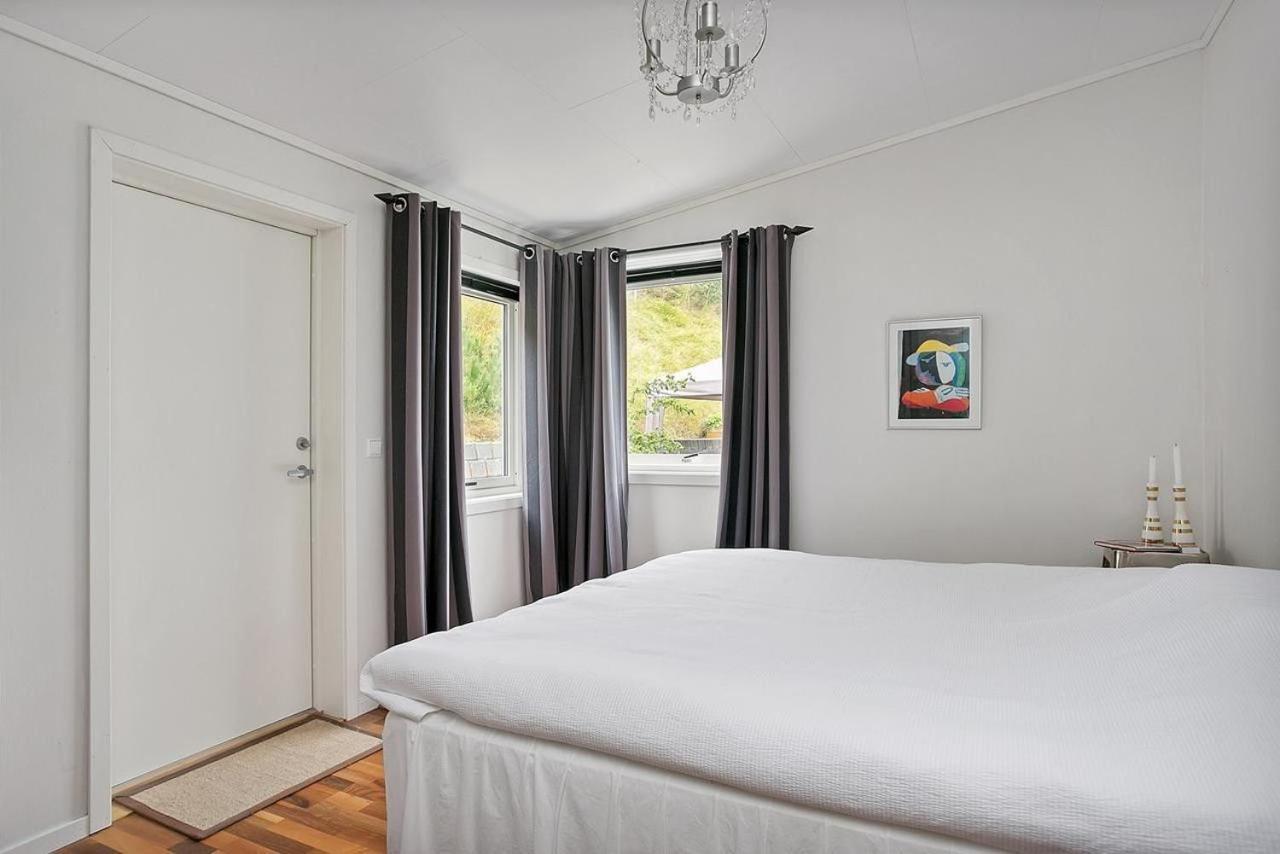 Systra Hotel Apartments Sjøholt Chambre photo