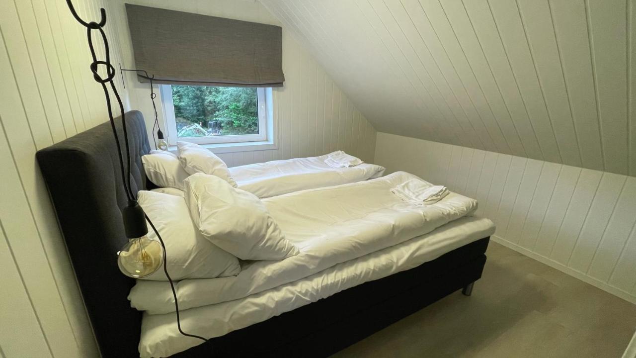 Systra Hotel Apartments Sjøholt Chambre photo